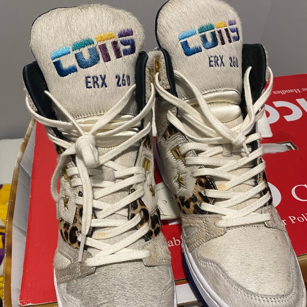 Just don converse sneakers